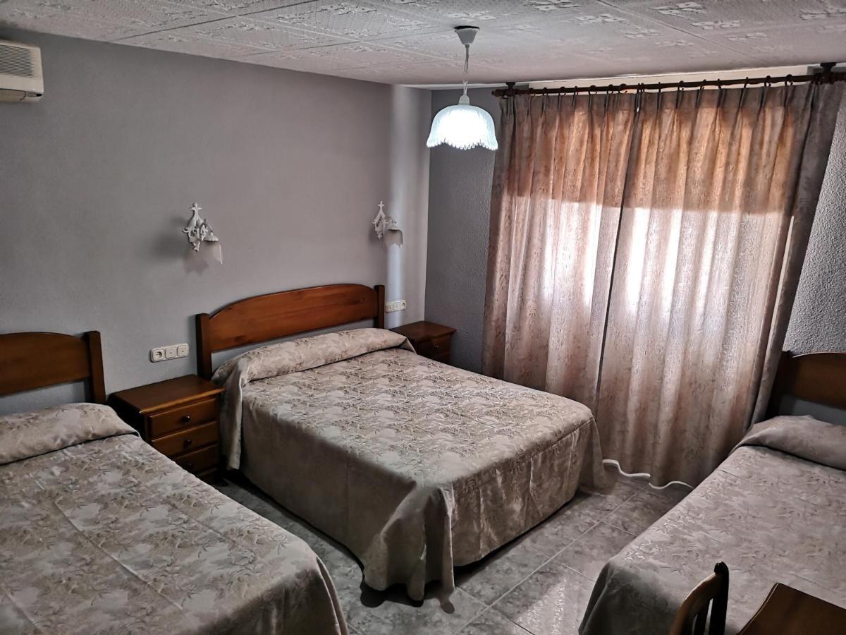 Hostal Pension Rosada Santafé Eksteriør bilde